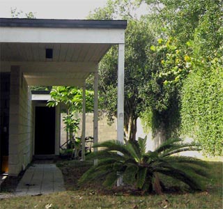 Gaines Residence (E1)